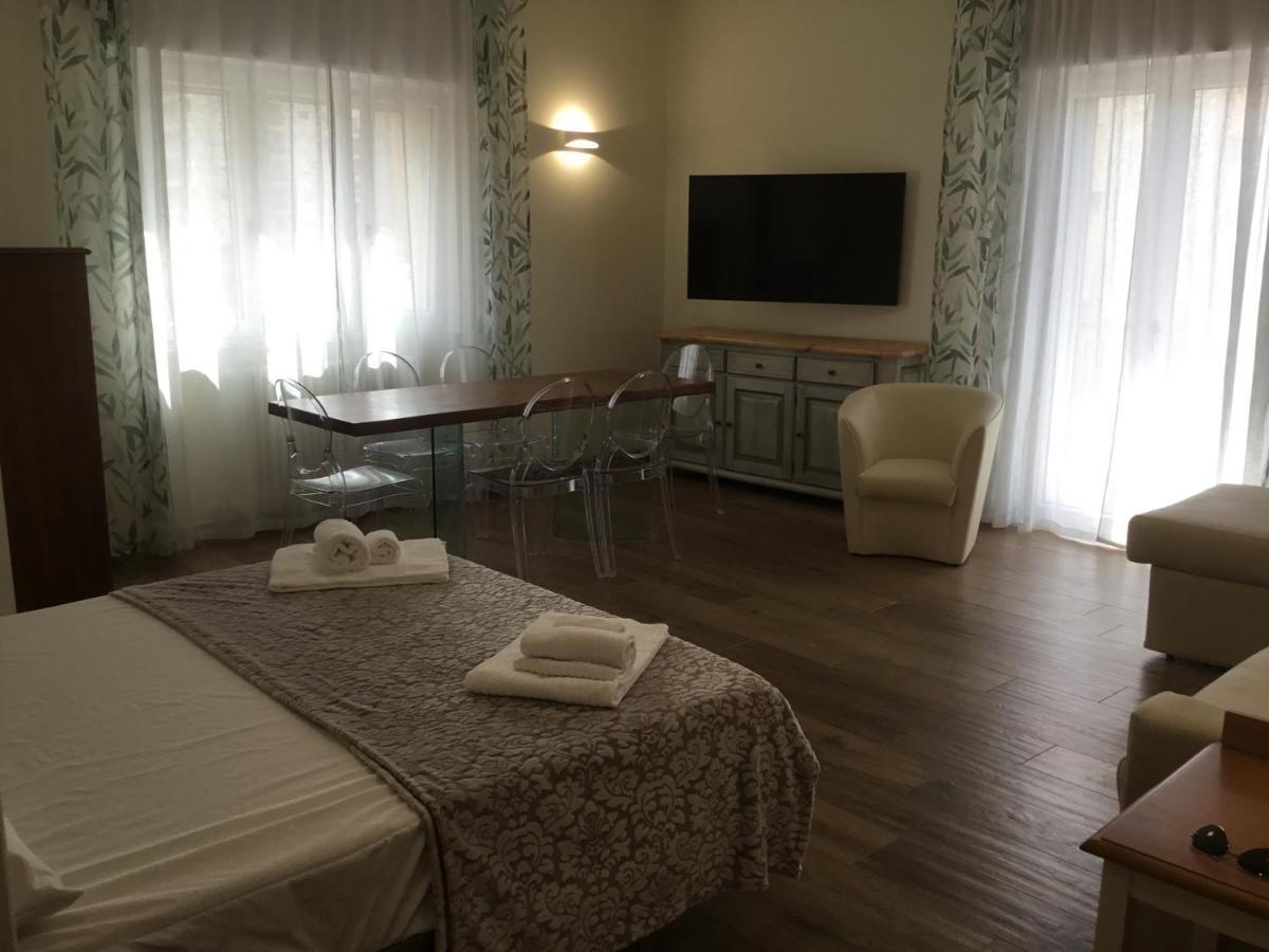 Cavaliere Suite & Rooms Matera Exterior photo
